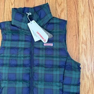 Vineyard Vines performance puffer vest NWT